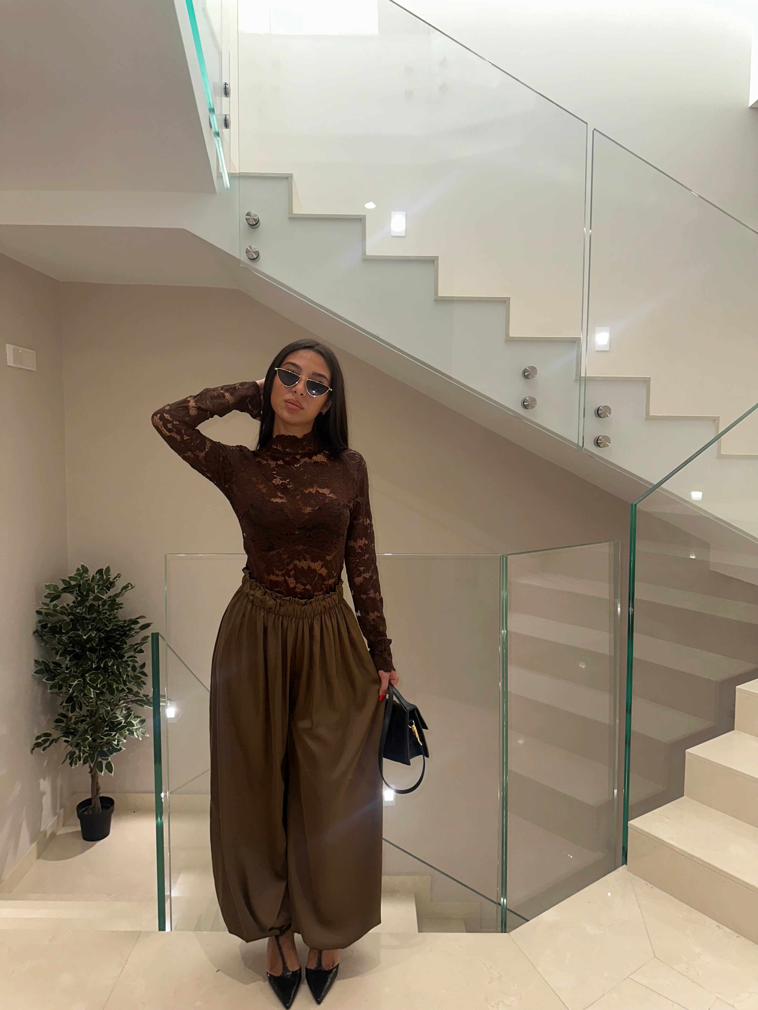 pantalone satin marrone