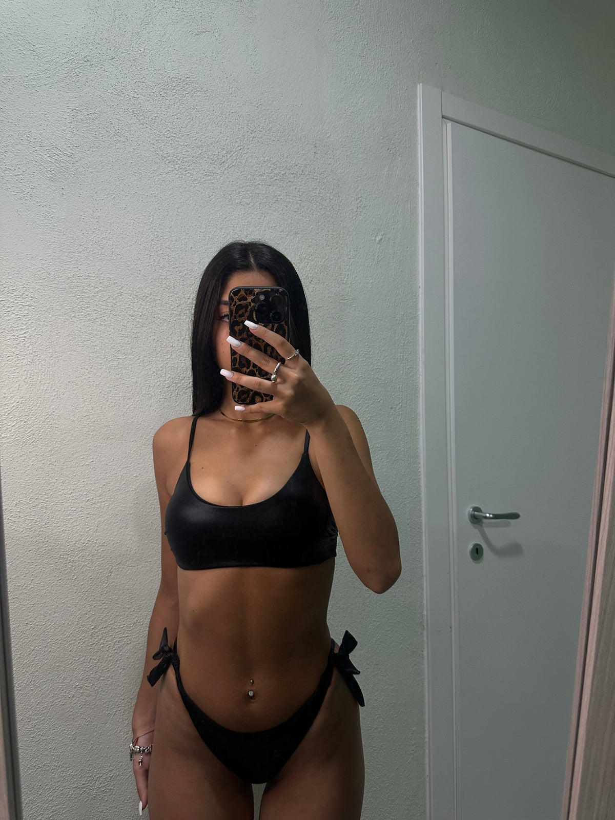 bikini nyra