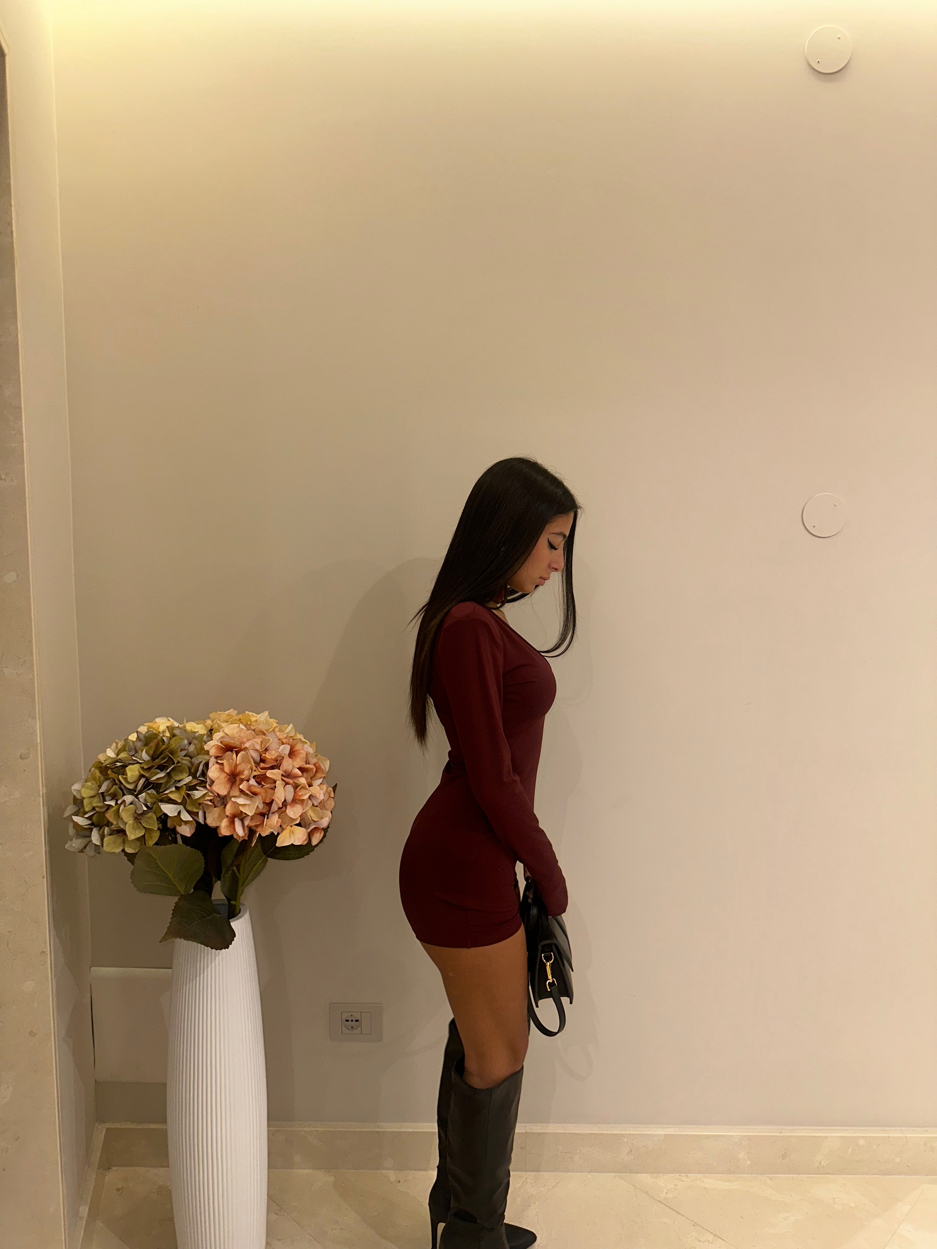 tutina corta bordeaux